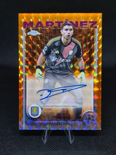 Topps Chrome Autographs Emiliano Martinez Orange Geometric /25